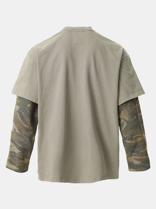 Camiseta 2 em 1 com Estampa Rock Rasgada e Camuflada