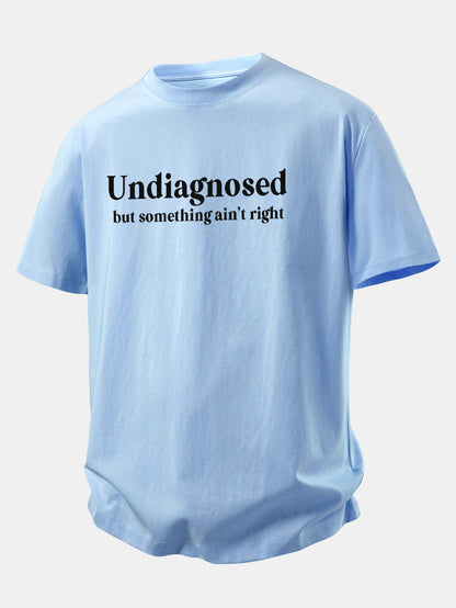 Camiseta de algodão com estampa não diagnosticada e caimento confortável
