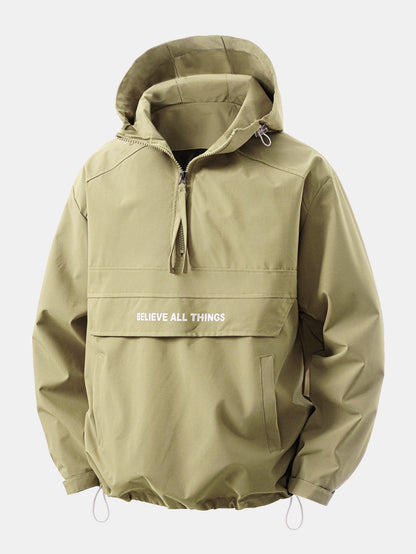 Anorak com capuz e zíper de meia abertura contra o vento