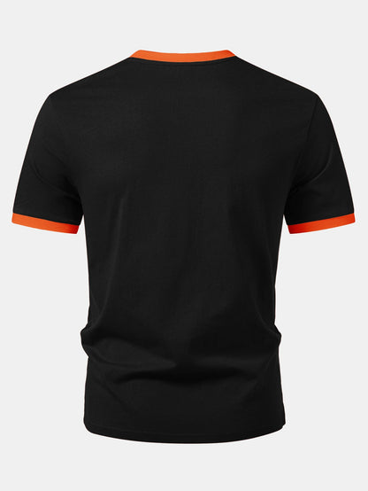 Camiseta Ringer de Contraste com Estampa de Gato Preto e Abóbora