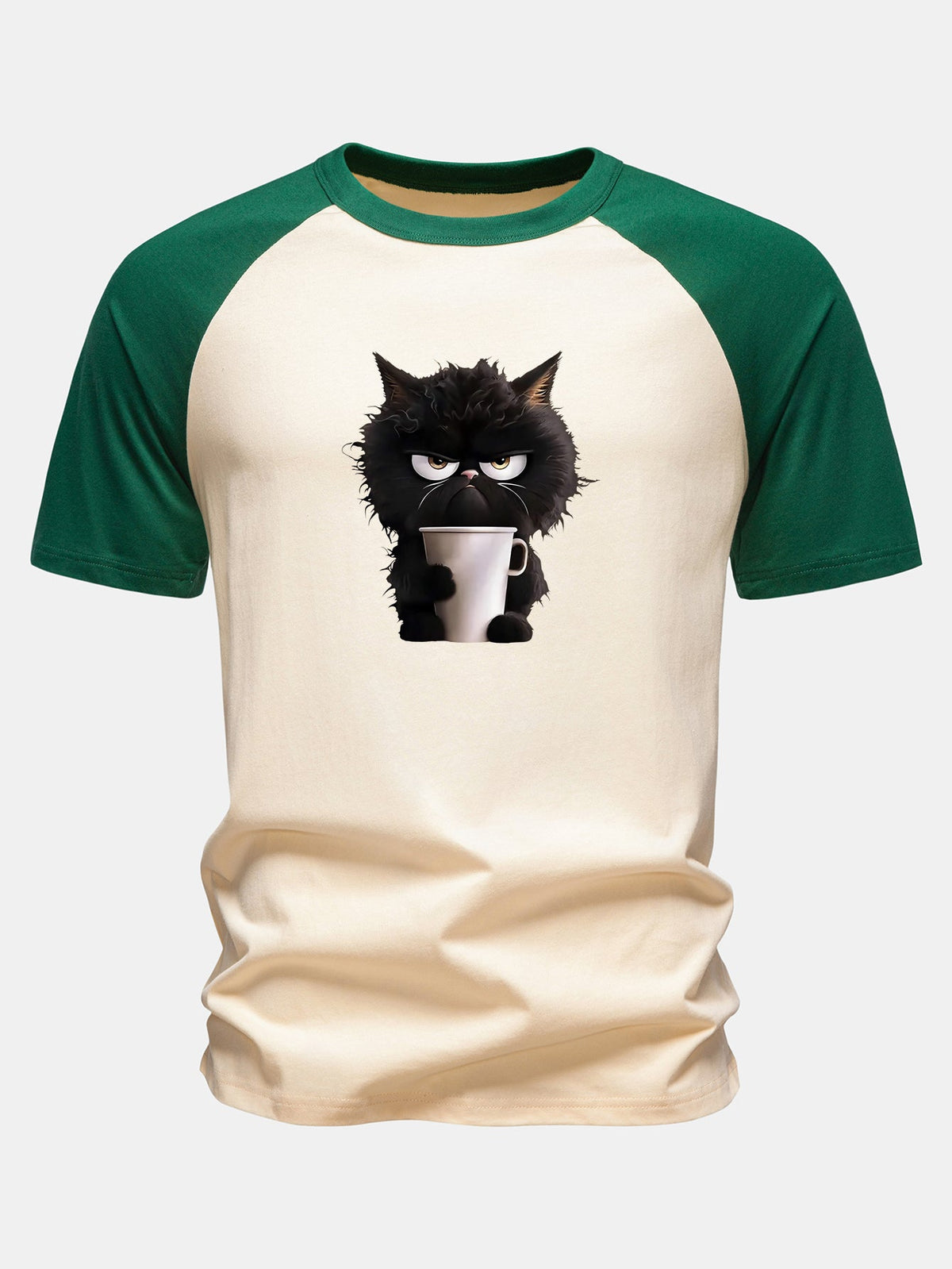 Camiseta de algodão com mangas raglan e estampa de gato preto tomando café