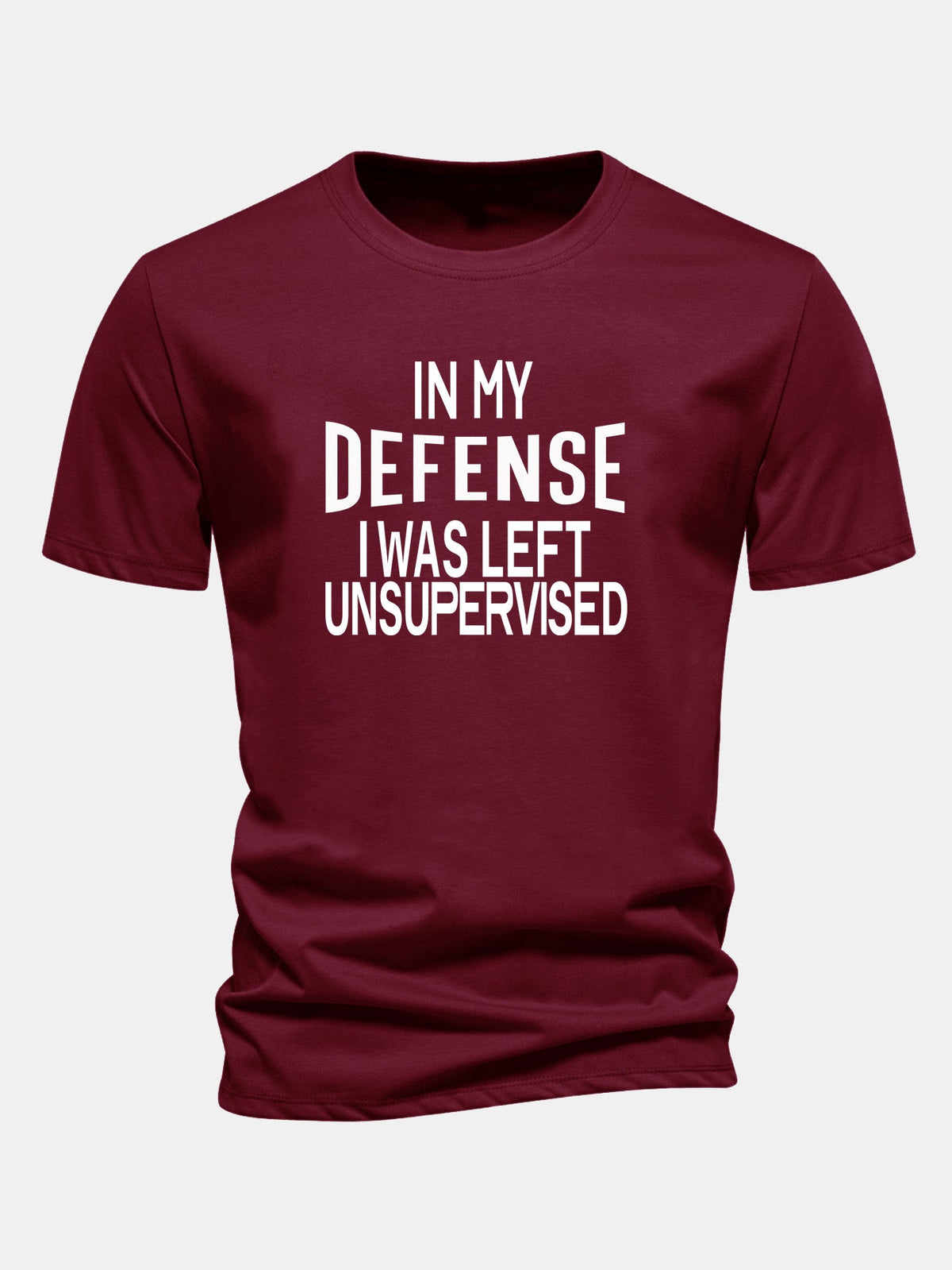 Camiseta de algodão com estampa “Em minha defesa, fui deixado sem supervisão”, corte regular