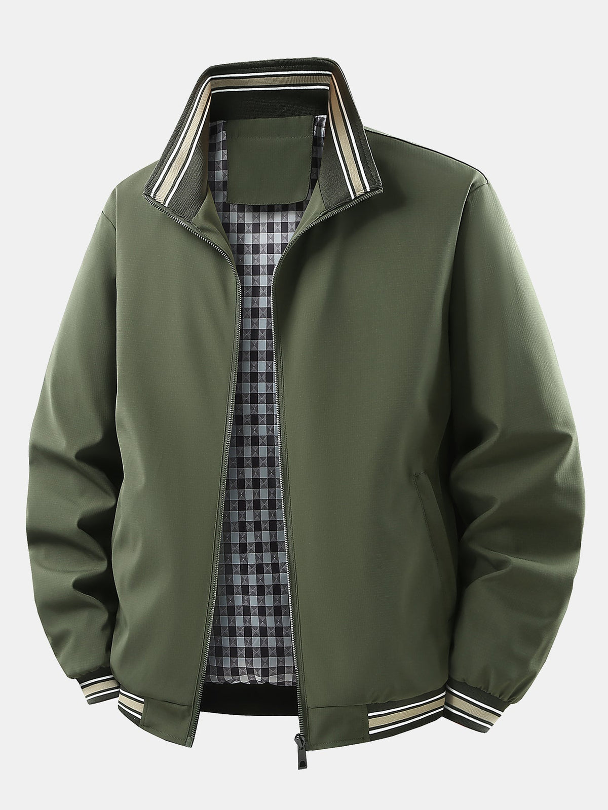 Jaqueta com zíper, gola alta e forro xadrez