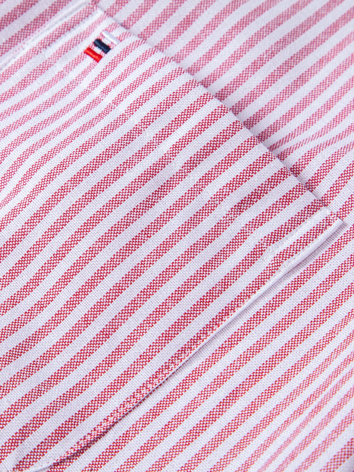 Camisa de algodão listrada com botões