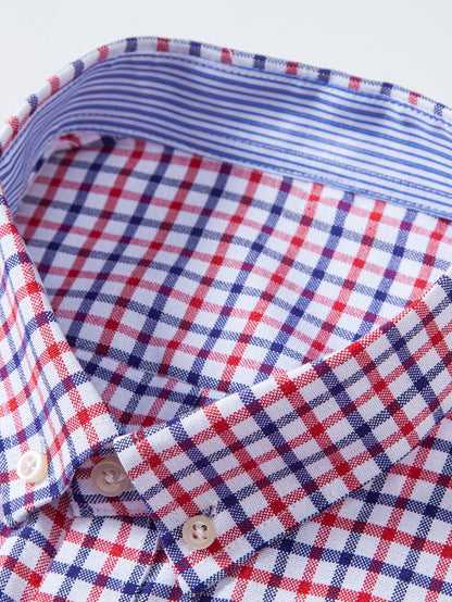 Camisa xadrez de manga longa com fechamento por botões