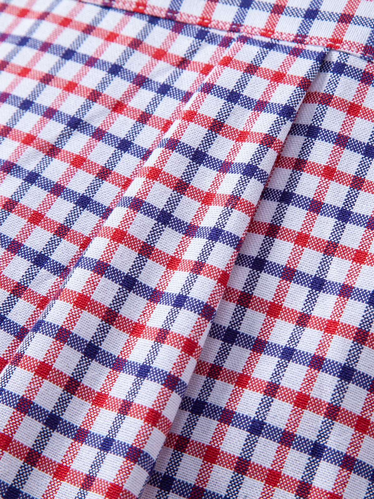 Camisa xadrez de manga longa com fechamento por botões