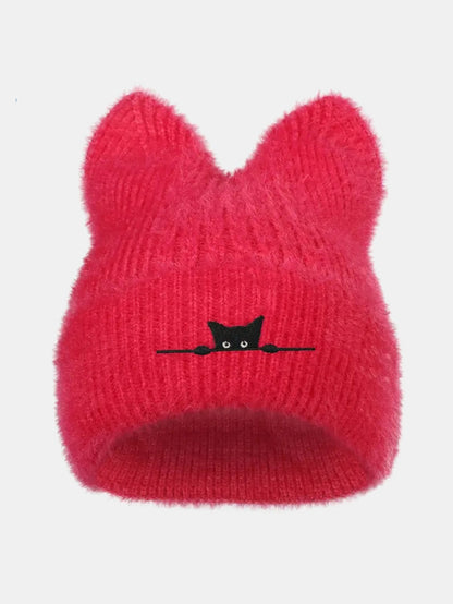 Gorro de pelúcia espessa com orelhas de gato e gato preto bordado